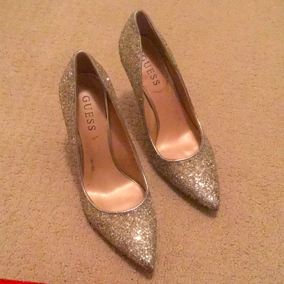 Guess Silver Sequence Heels - Picture 5 of 11